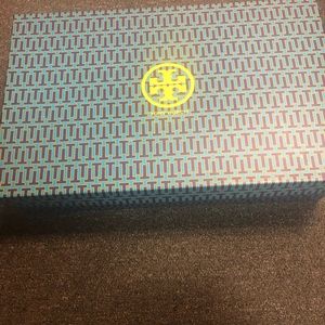 Tory Burch size 7 wide riding boot